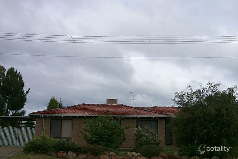 3 Zambesi Dr, Greenfields, WA 6210