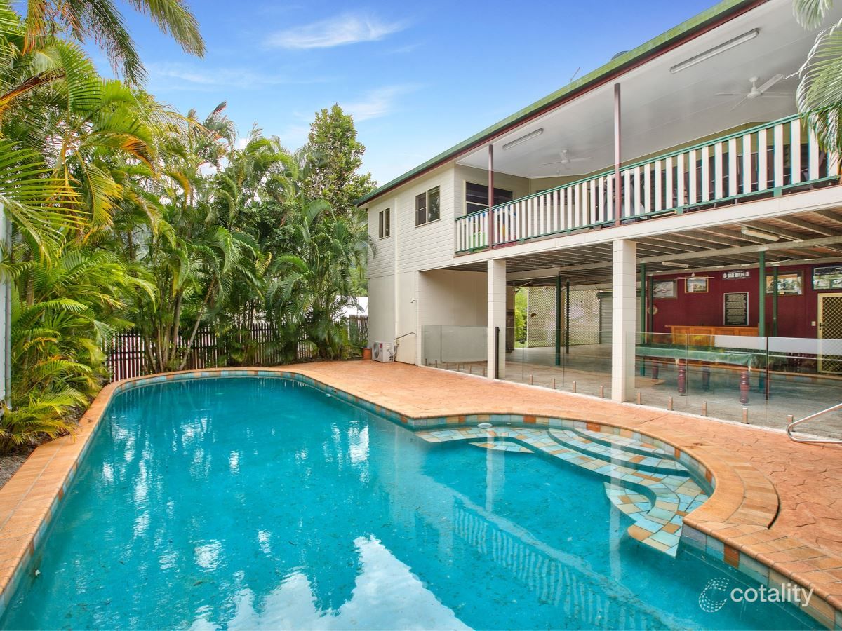 35 Timberlea Dr, Bentley Park, QLD 4869