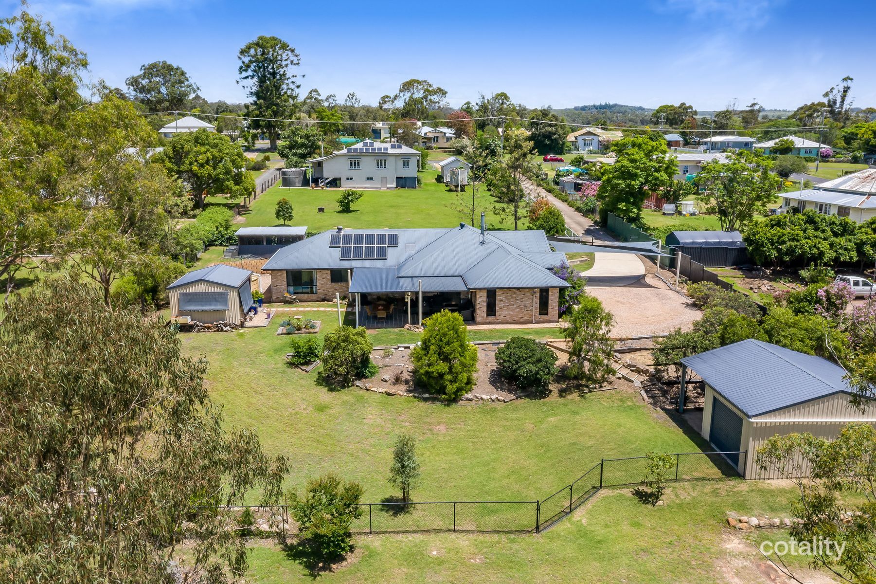 12a Albert St, Crows Nest, QLD 4355