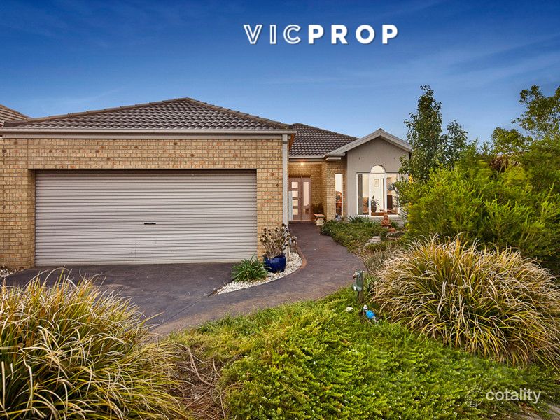 2 Friarbird Ct, Point Cook, VIC 3030