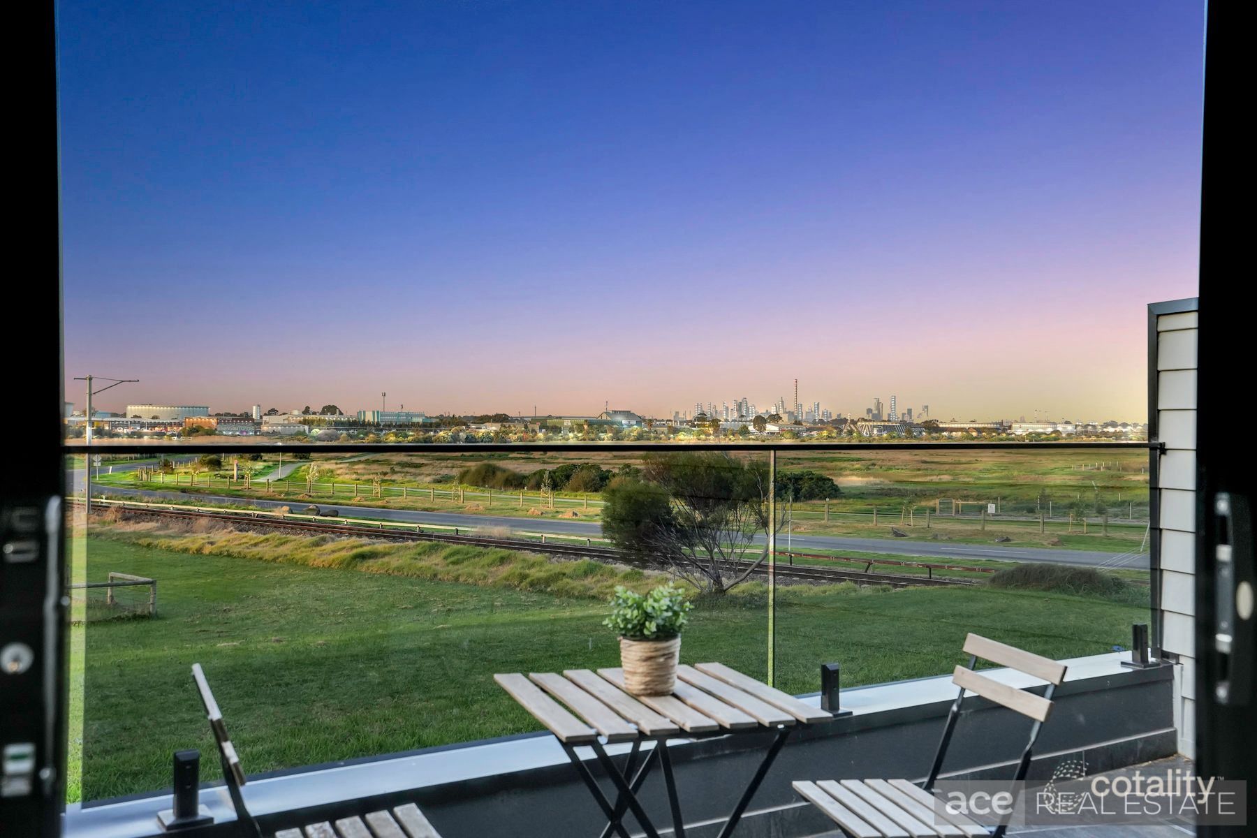 2/77 Waters Dr, Seaholme, VIC 3018