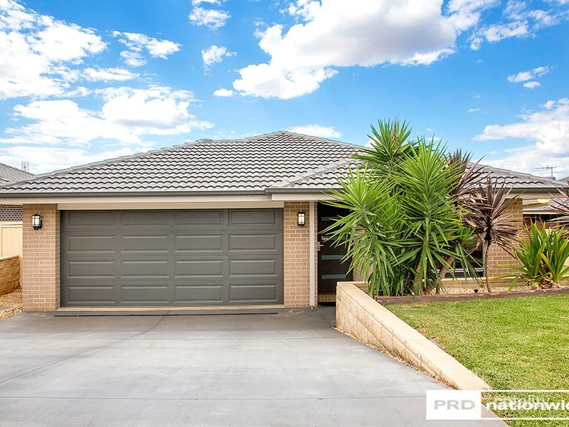 8 Penlee Rd, Calala, NSW 2340