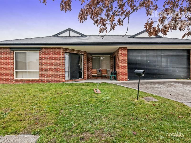 44 Storey Dr, Pakenham, VIC 3810
