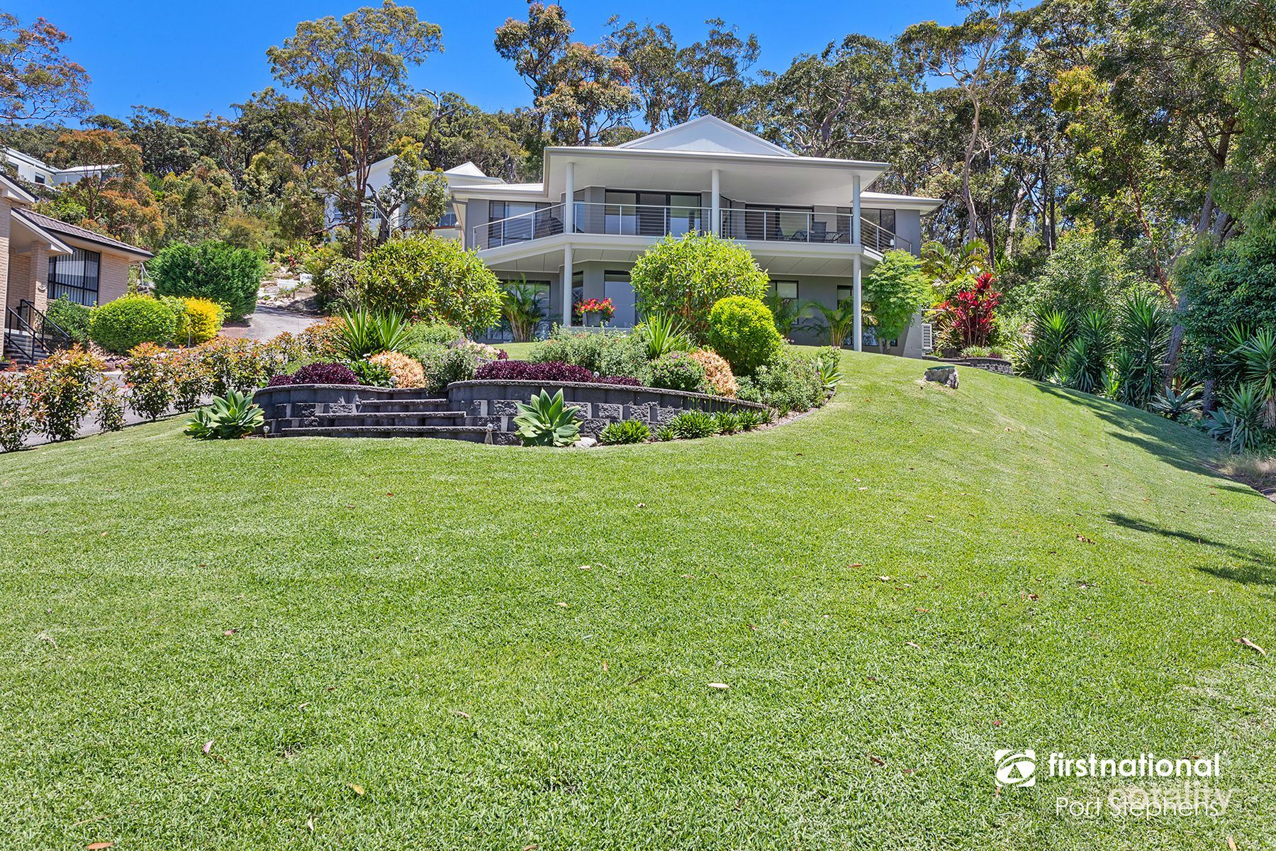 27 Tareebin Rd, Nelson Bay, NSW 2315