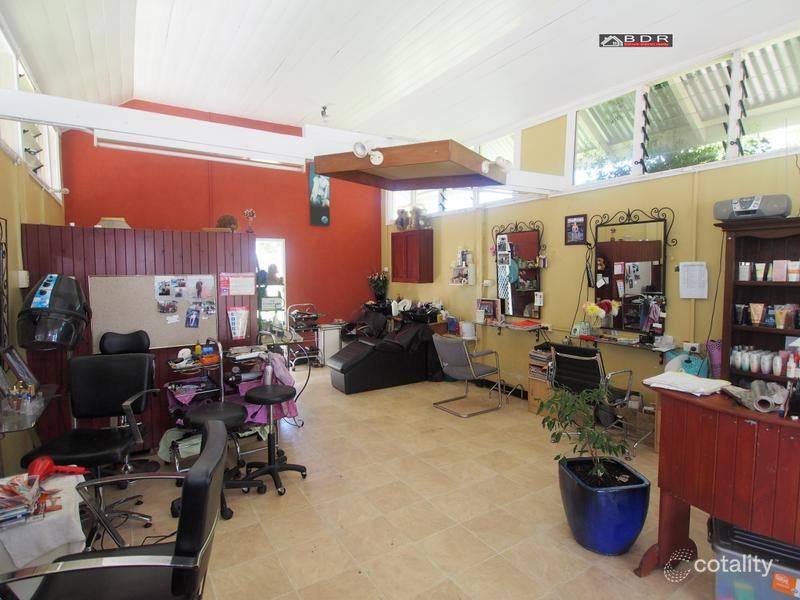 14 Robertson St, Torbanlea, QLD 4662