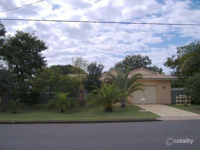 54 Long St, Point Vernon, QLD 4655