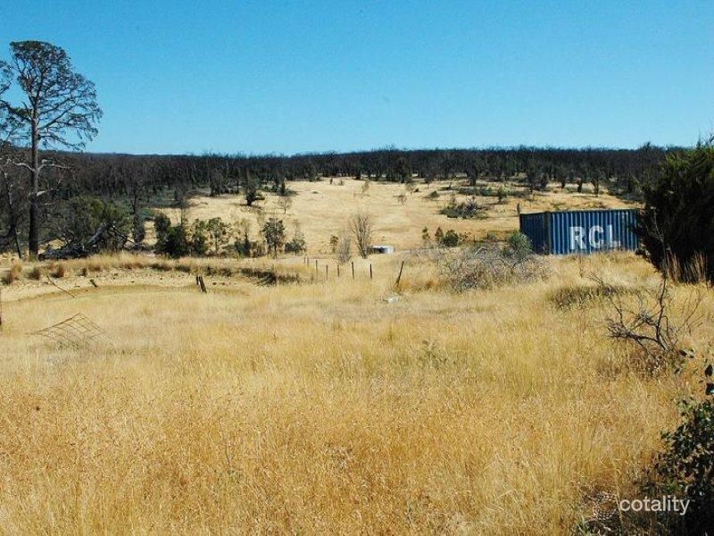 109 Camms Rd, Dereel, VIC 3352