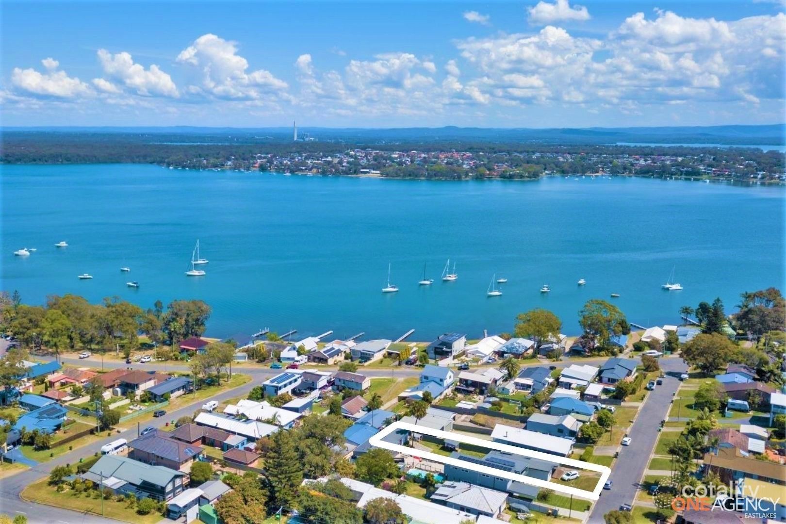 10 Hunter Rd, Nords Wharf, NSW 2281