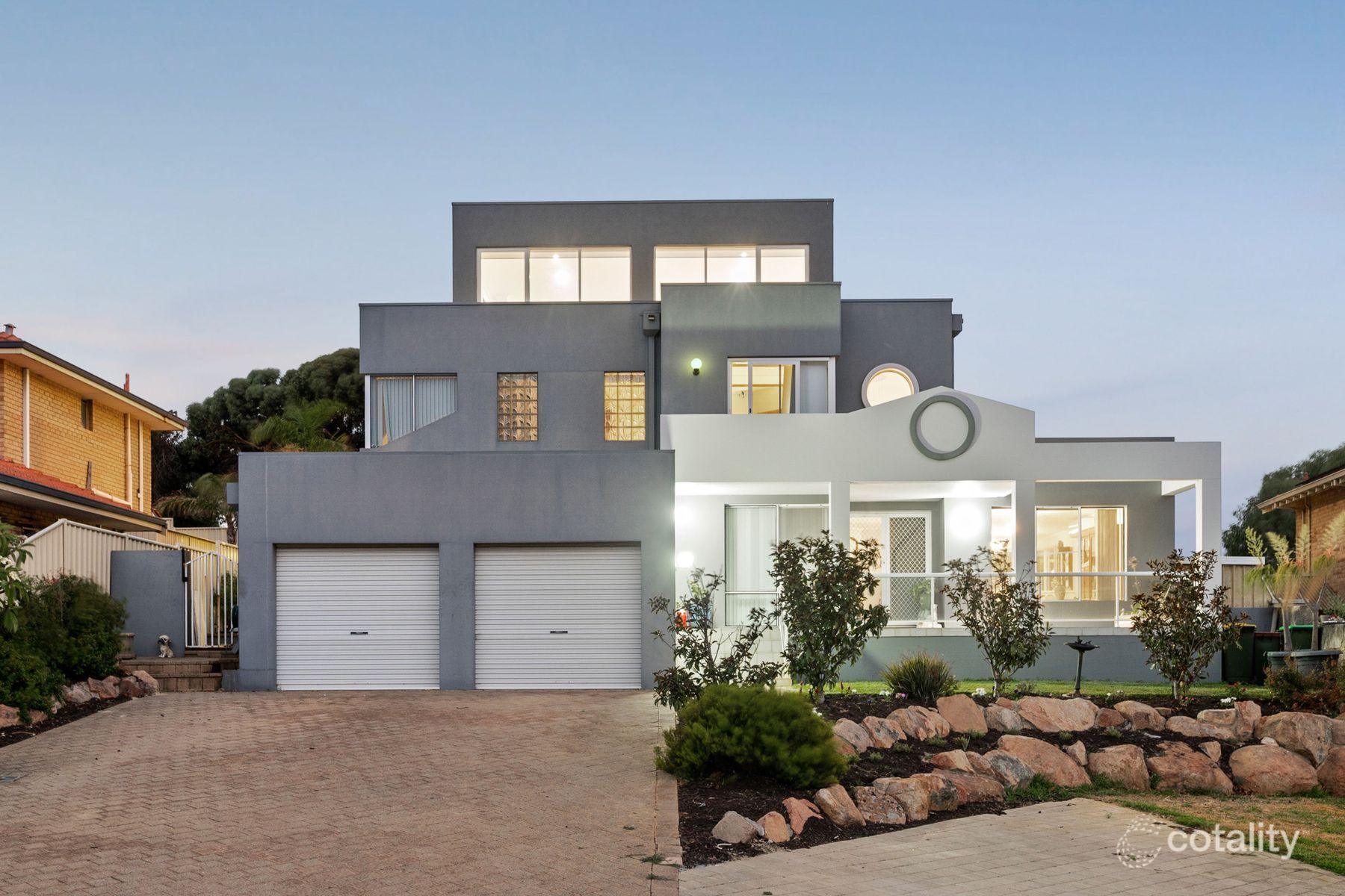19 Mackerel Ct, Sorrento, WA 6020