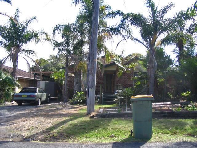 5 Ravenscliffe Rd, Shoalhaven Heads, NSW 2535