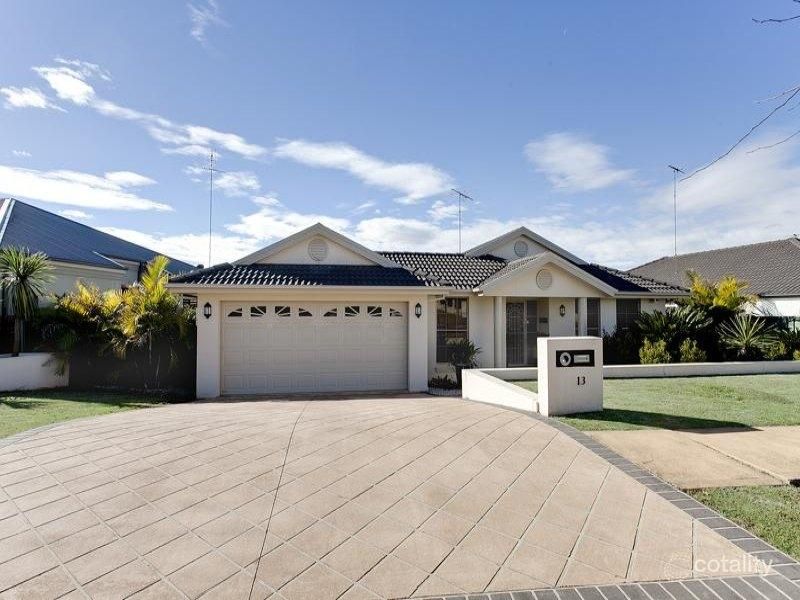 13 Branksome Way, Glenmore Park, NSW 2745