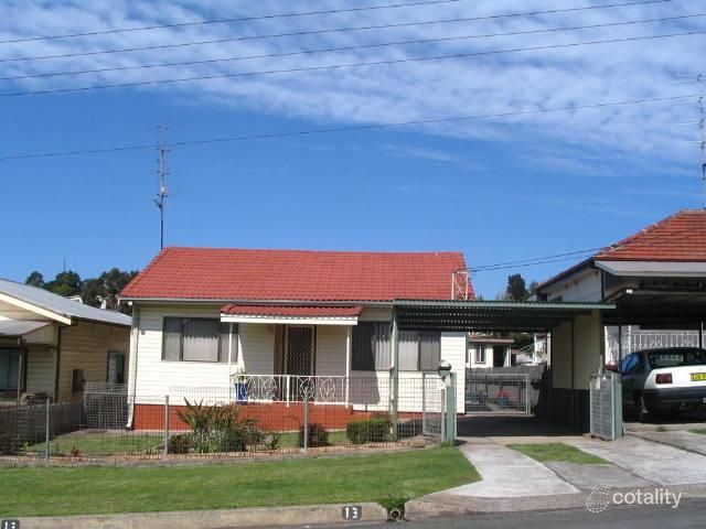 13 Steel St, Cringila, NSW 2502