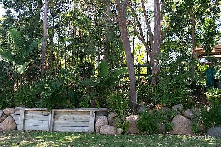 8 Shallmar St, The Gap, QLD 4061
