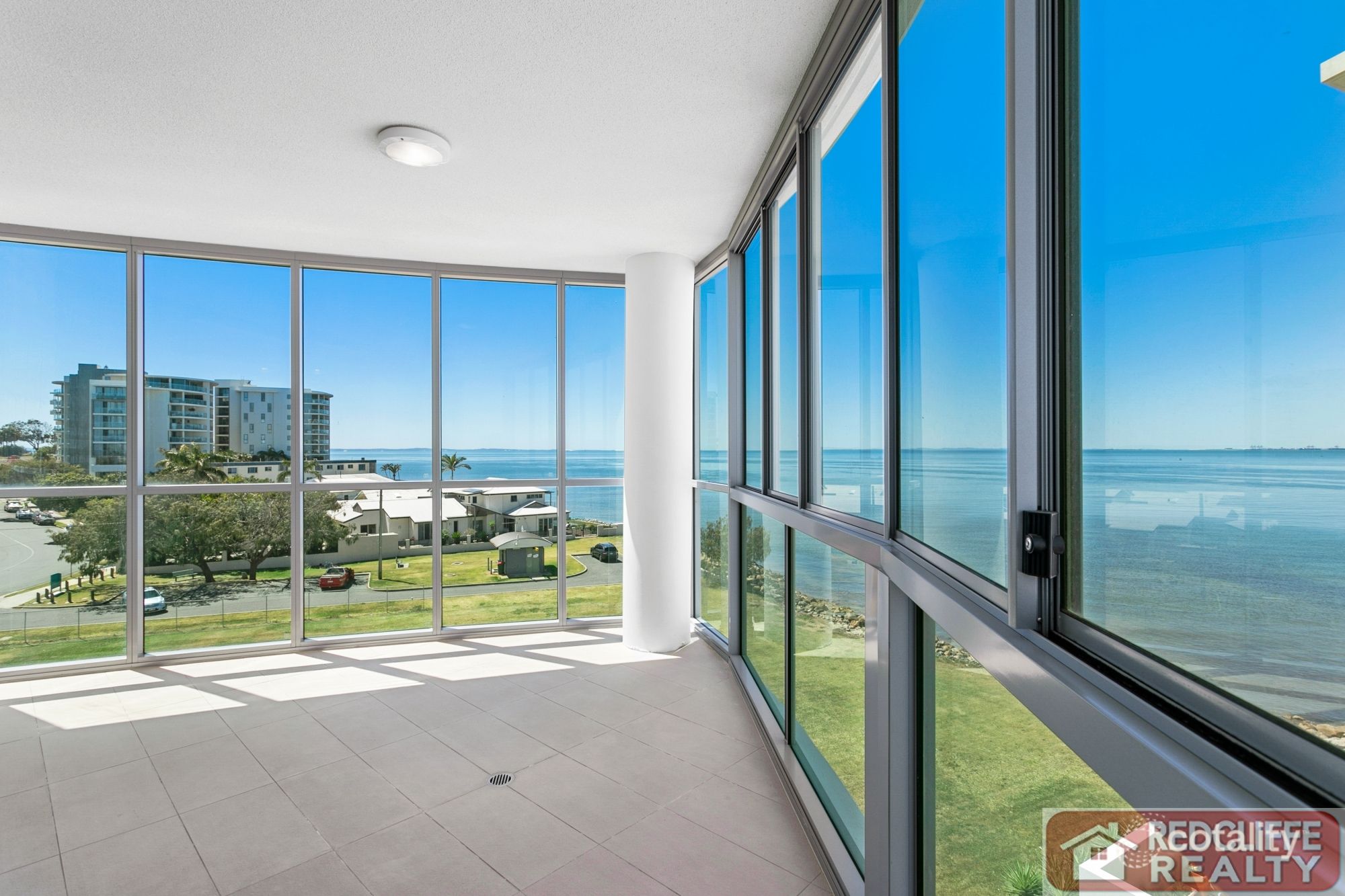 304/14 Oxley Ave, Woody Point, QLD 4019