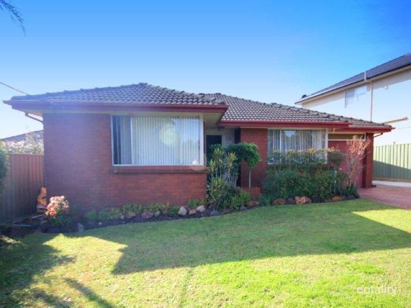70 Neville St, Bass Hill, NSW 2197