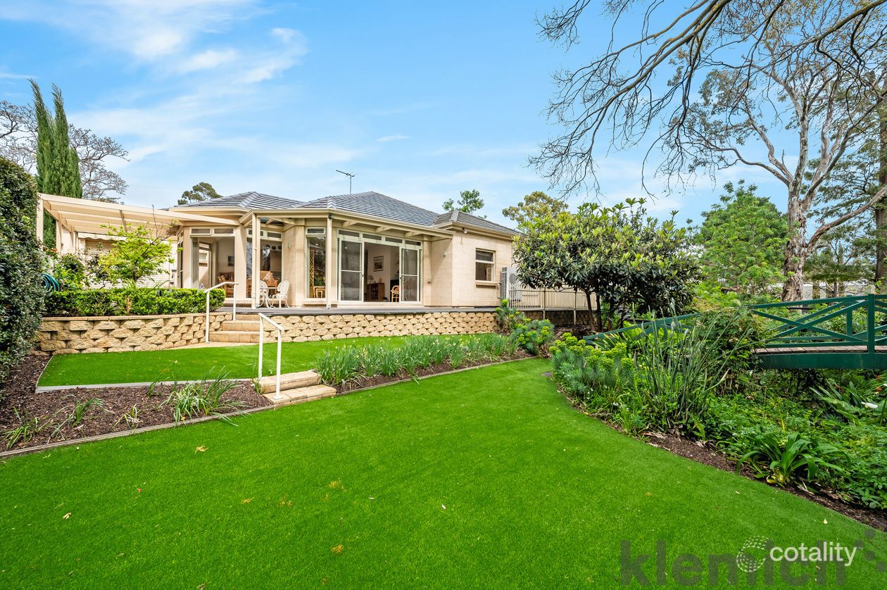 4 Leonard Tce, Torrens Park, SA 5062