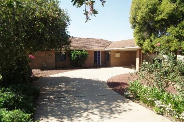 32 Leaver St, Yenda, NSW 2681