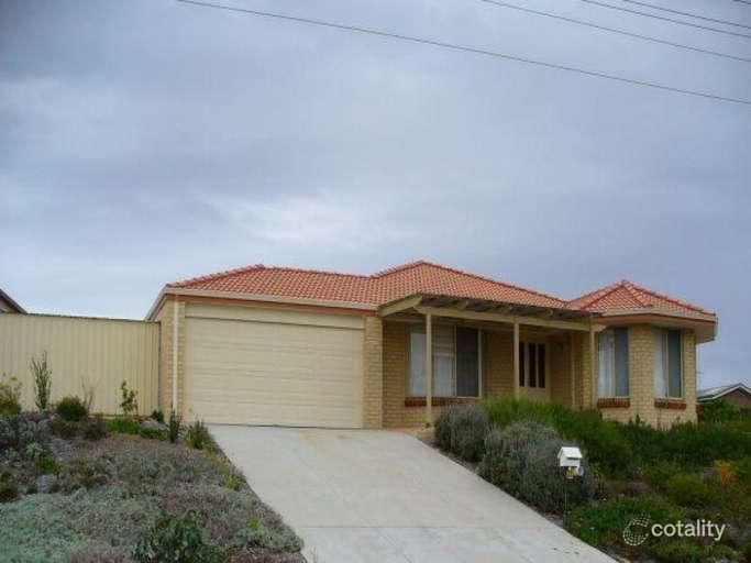 32 Murdoch Dr, Singleton, WA 6175