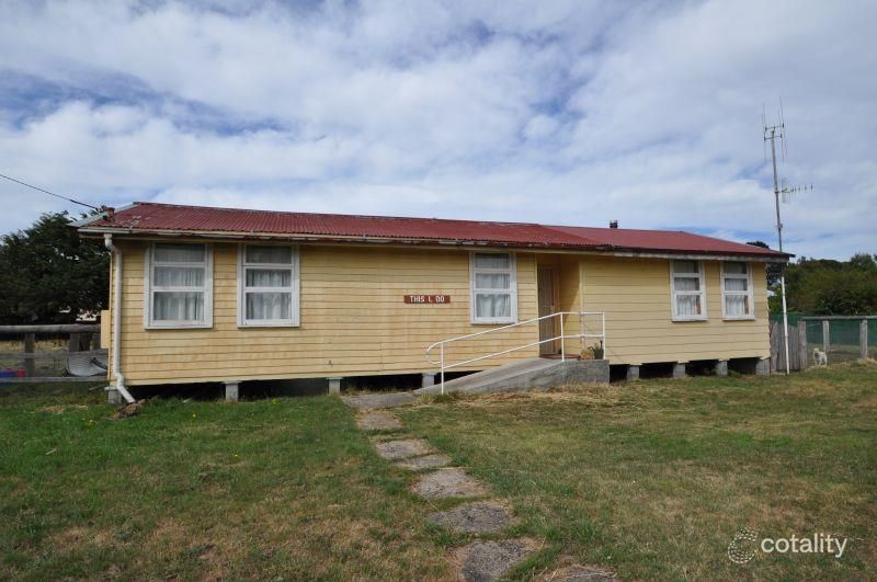 35 Bentley St, Nimmitabel, NSW 2631