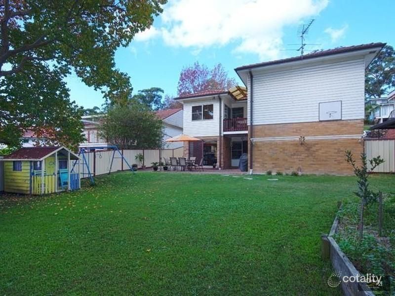 8 Kuranda Cres, Kotara, NSW 2289