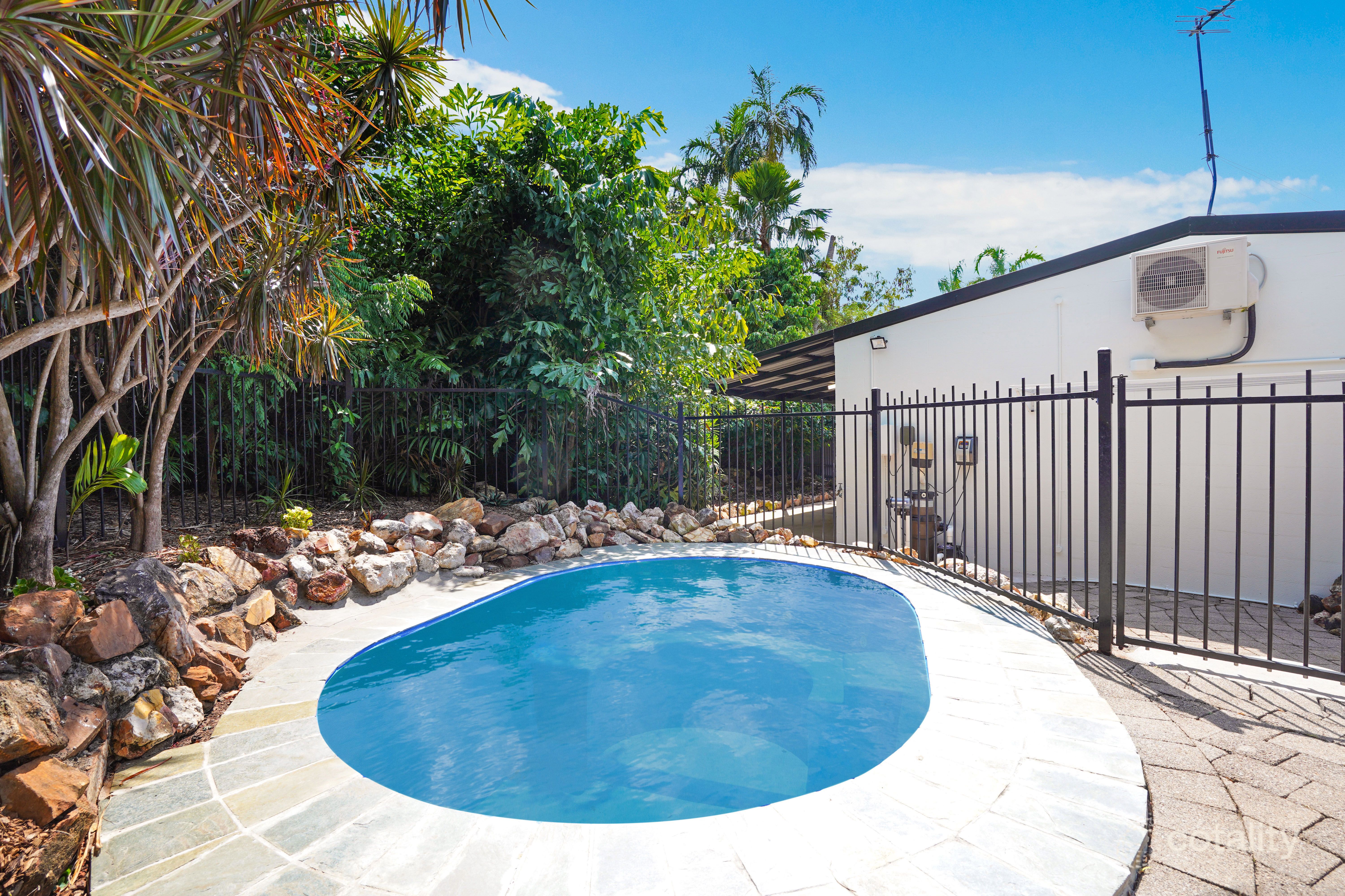 2/8 Gotham St, Leanyer, NT 0812