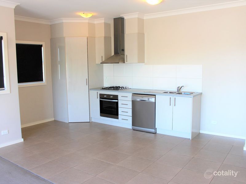 9/20 Hyde Park Ave, Craigieburn, VIC 3064