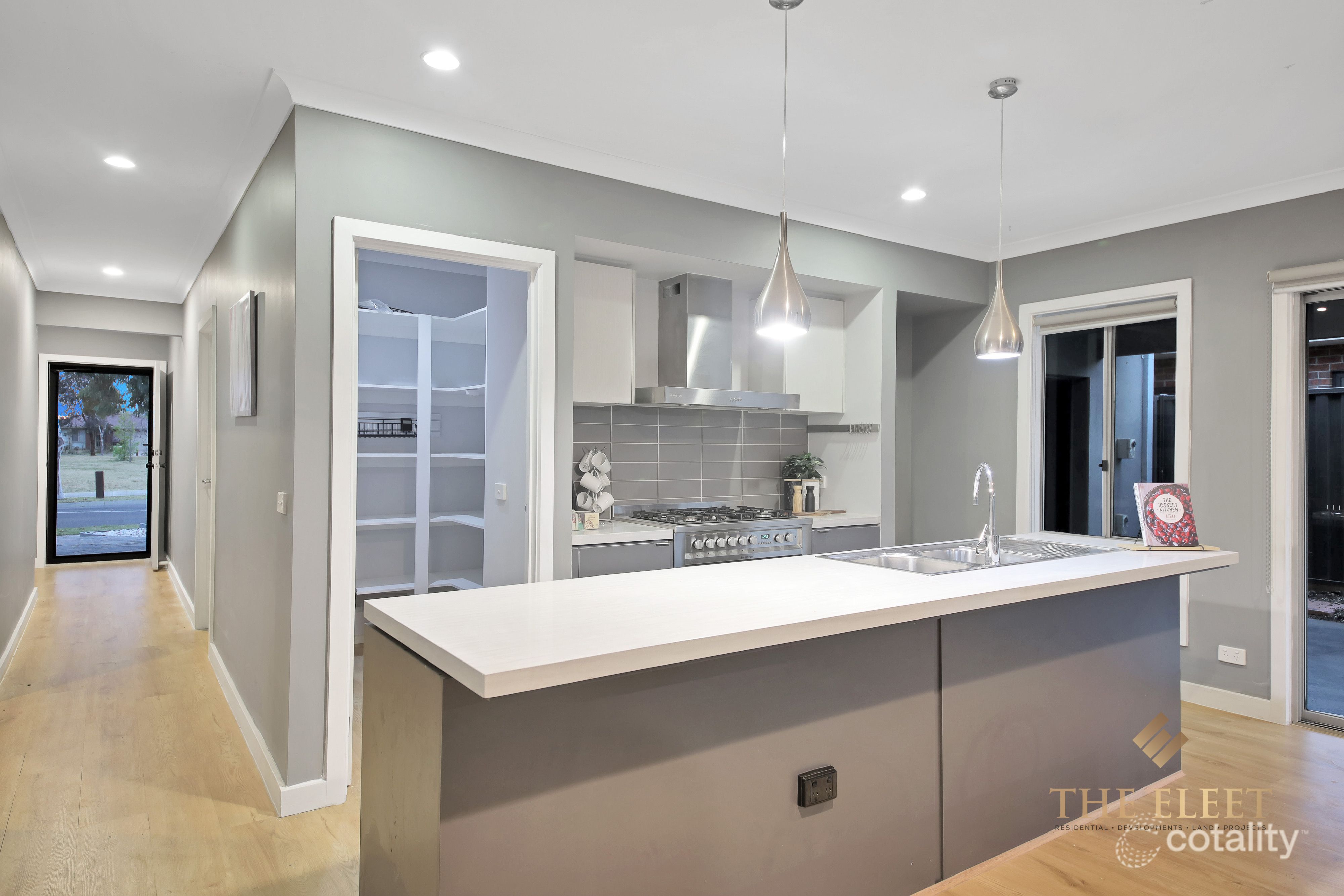 2 Allambee Dr, Harkness, VIC 3337
