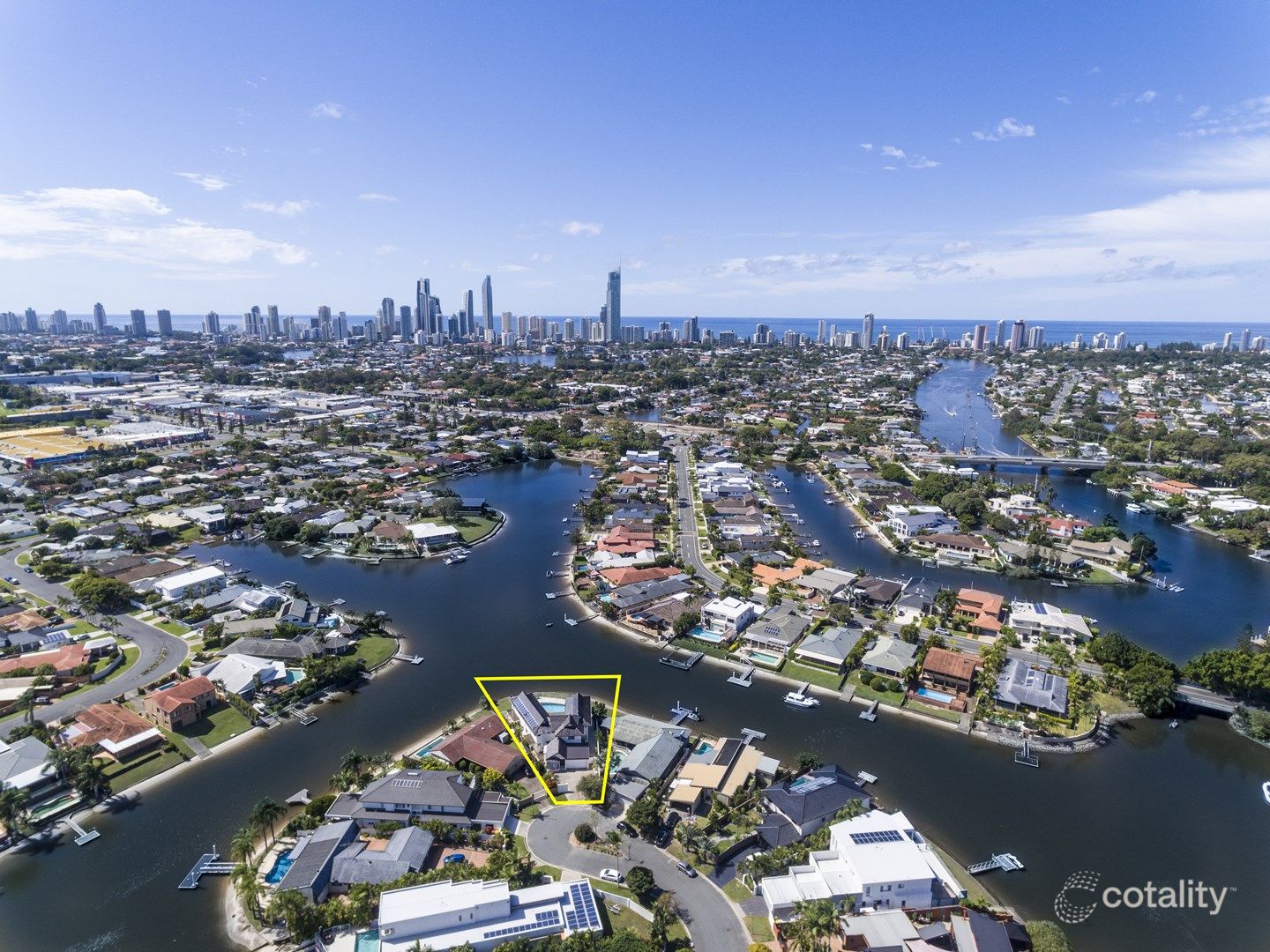 4 Saywell St, Bundall, QLD 4217