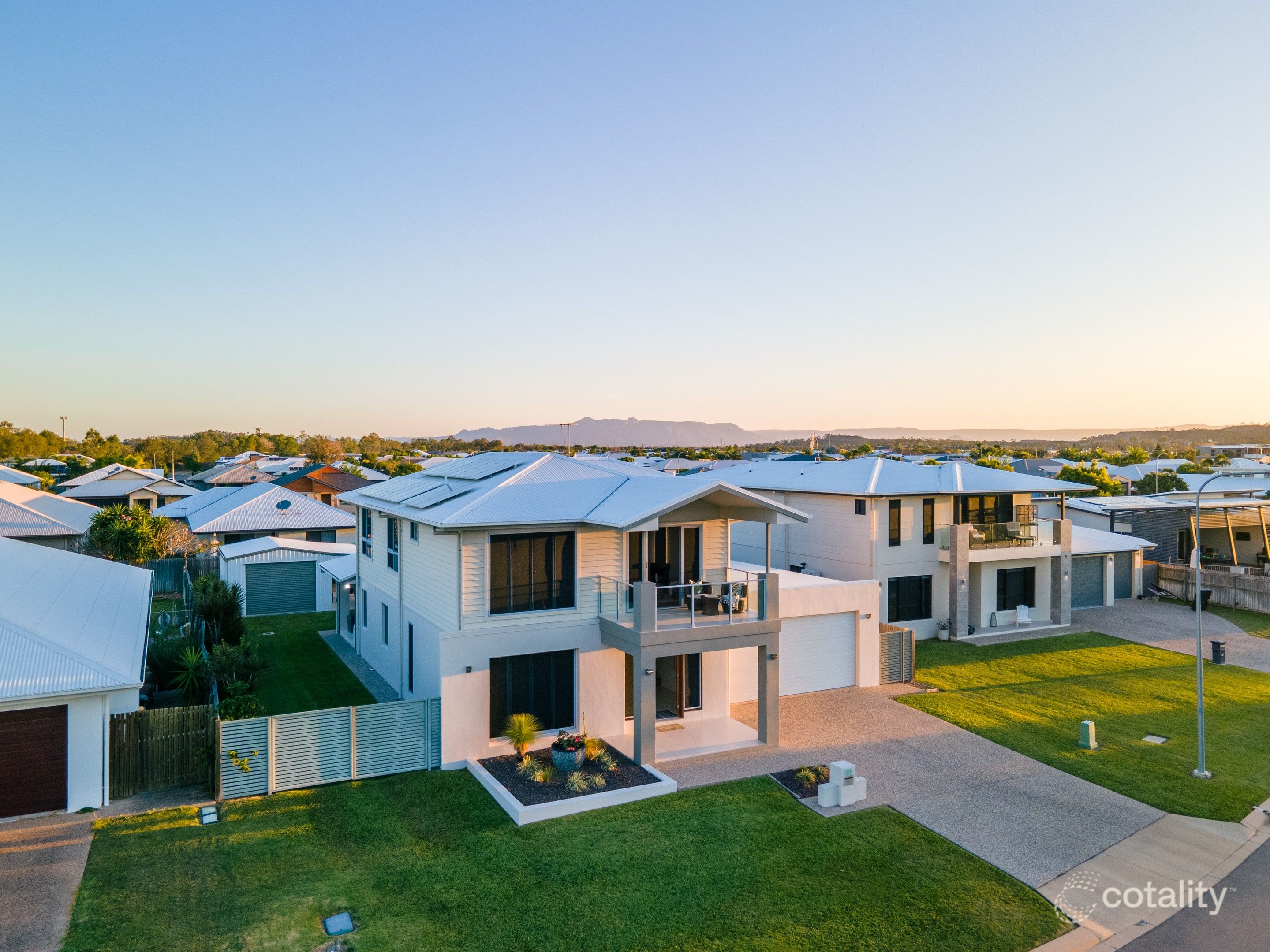 44 Ashmore Cres, Burdell, QLD 4818