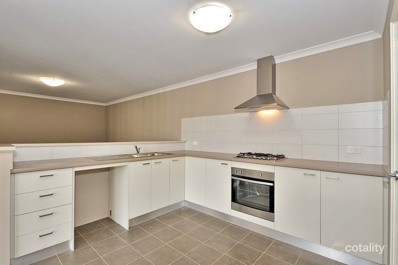 3/4 Balfour Rd, Swan View, WA 6056