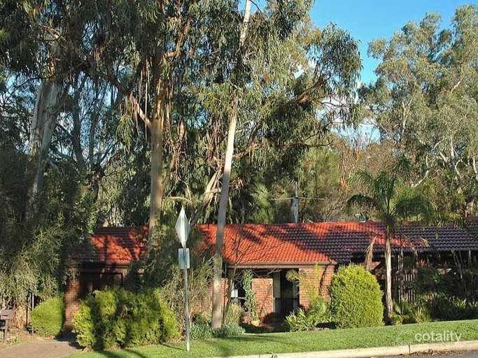 19 Carnarvon Ave, Redwood Park, SA 5097