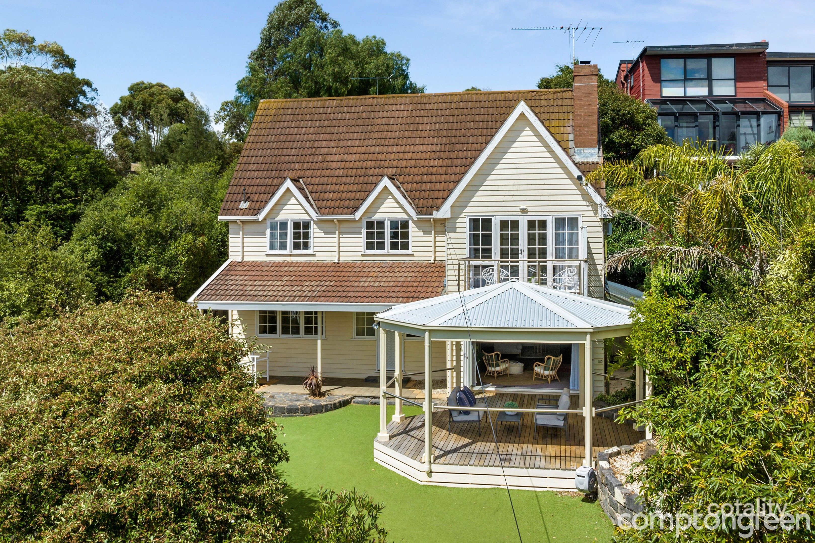 4 Heathfield Ct, Newtown, VIC 3220