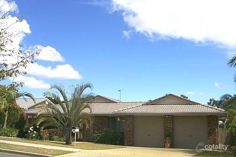 8 Bannockburn Cres, Parkinson, QLD 4115