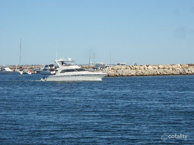 14 Karalundie Way, Mullaloo, WA 6027