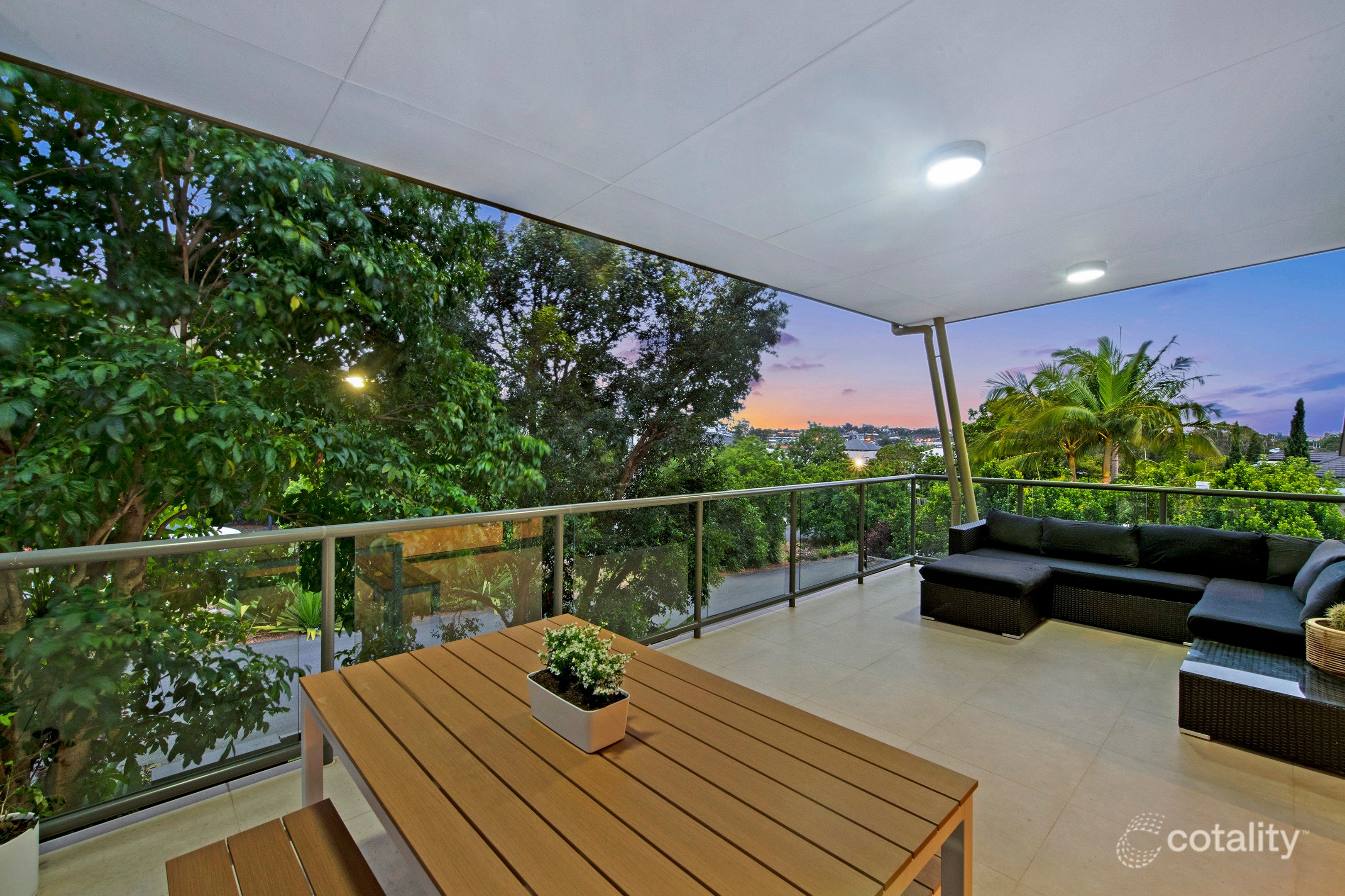 1/18 Menton Ave, Varsity Lakes, QLD 4227