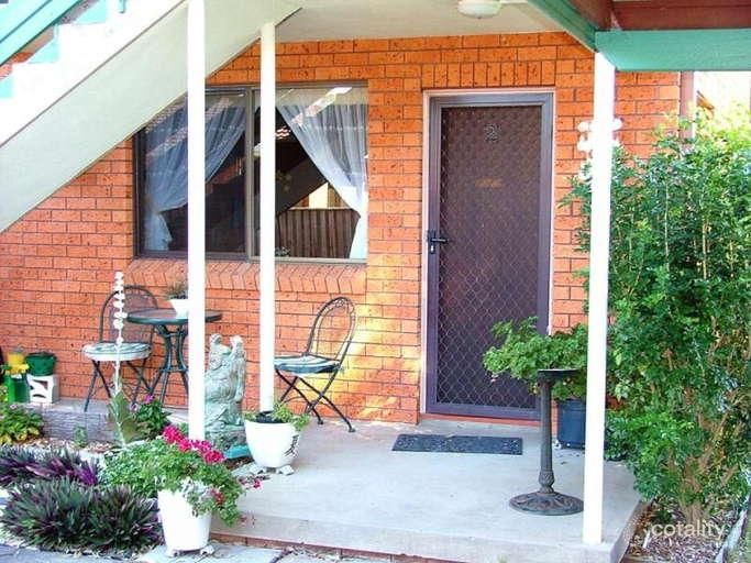 2/4 Wybalena Cres, Toormina, NSW 2452