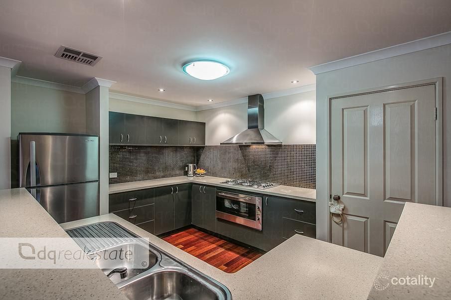 22 Crosthwait Cir, Tapping, WA 6065