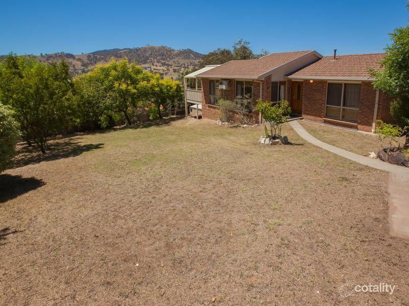 6 Violet Grover Pl, Gordon, ACT 2906