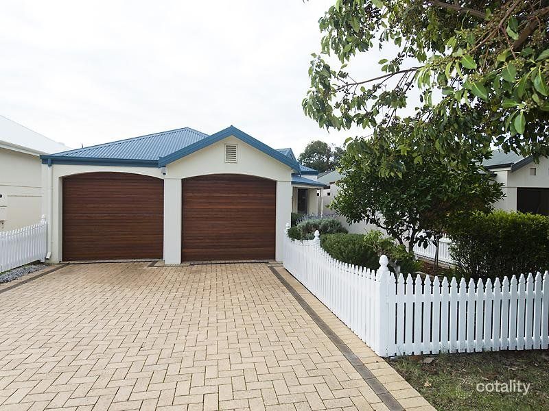 73a Kennedy St, Alfred Cove, WA 6154