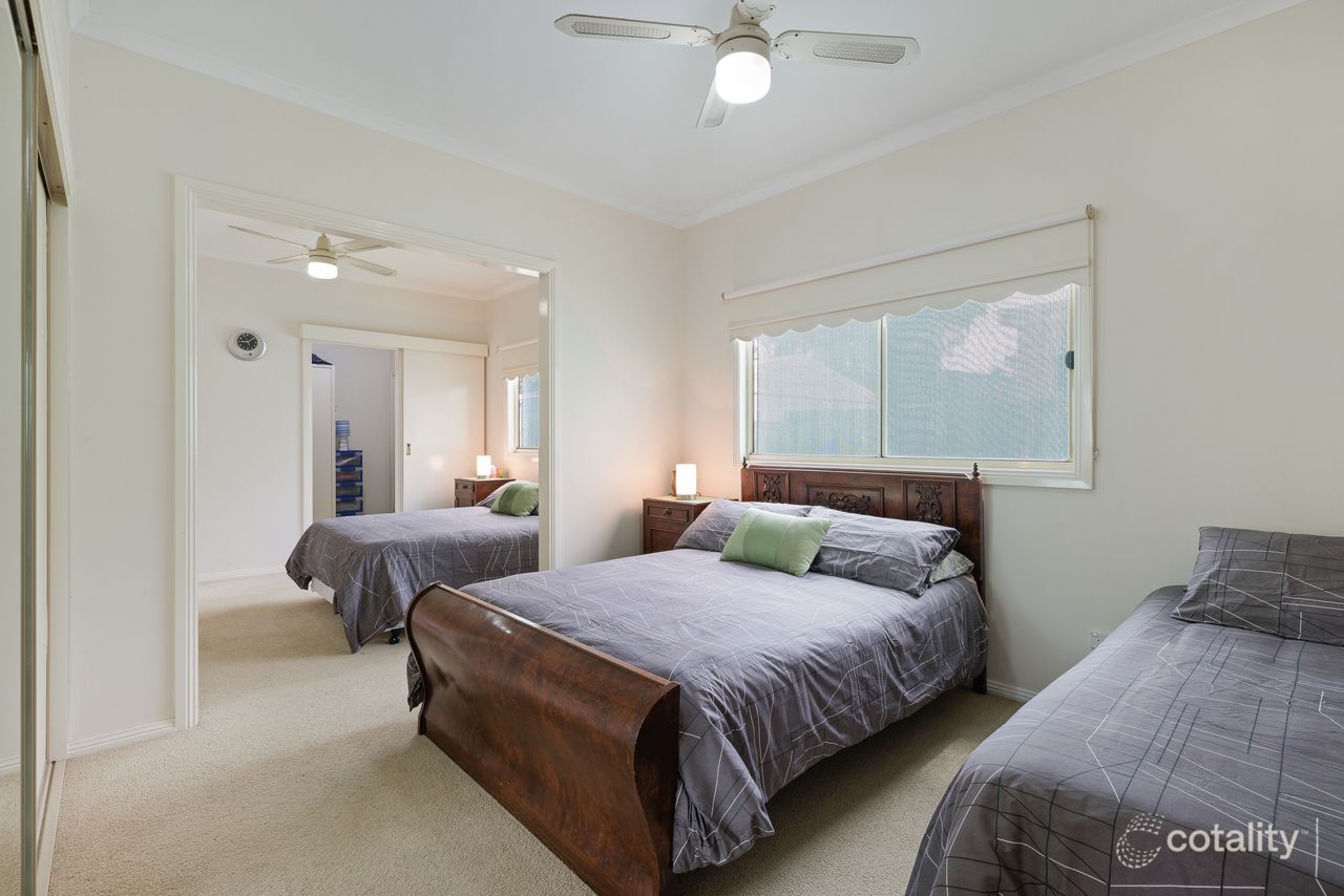 15 Phillip Island Rd, Sunderland Bay, VIC 3922