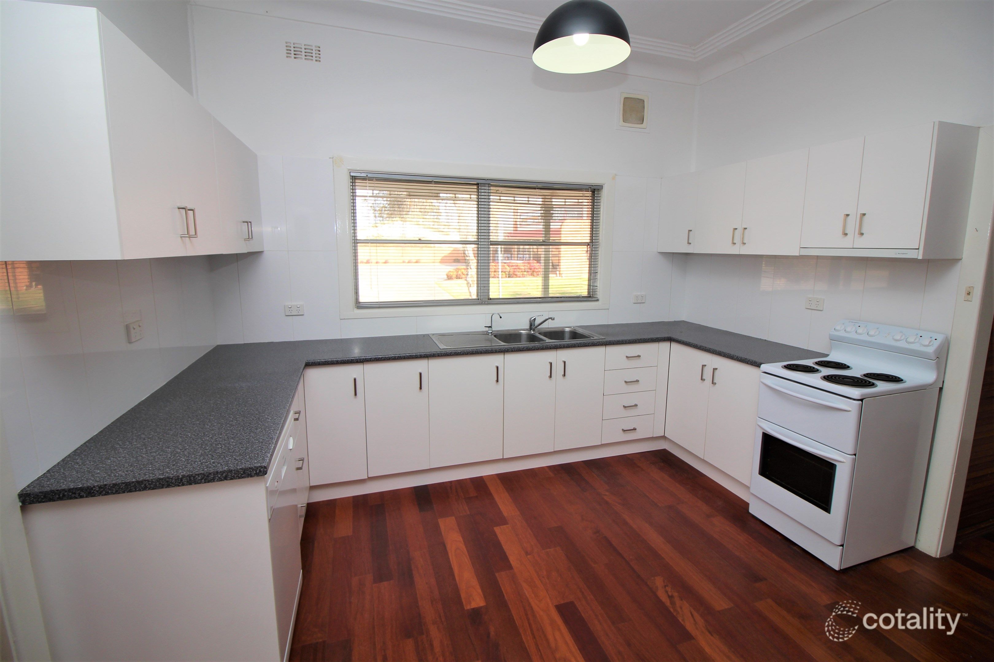 14 Hanwood Ave, Hanwood, NSW 2680