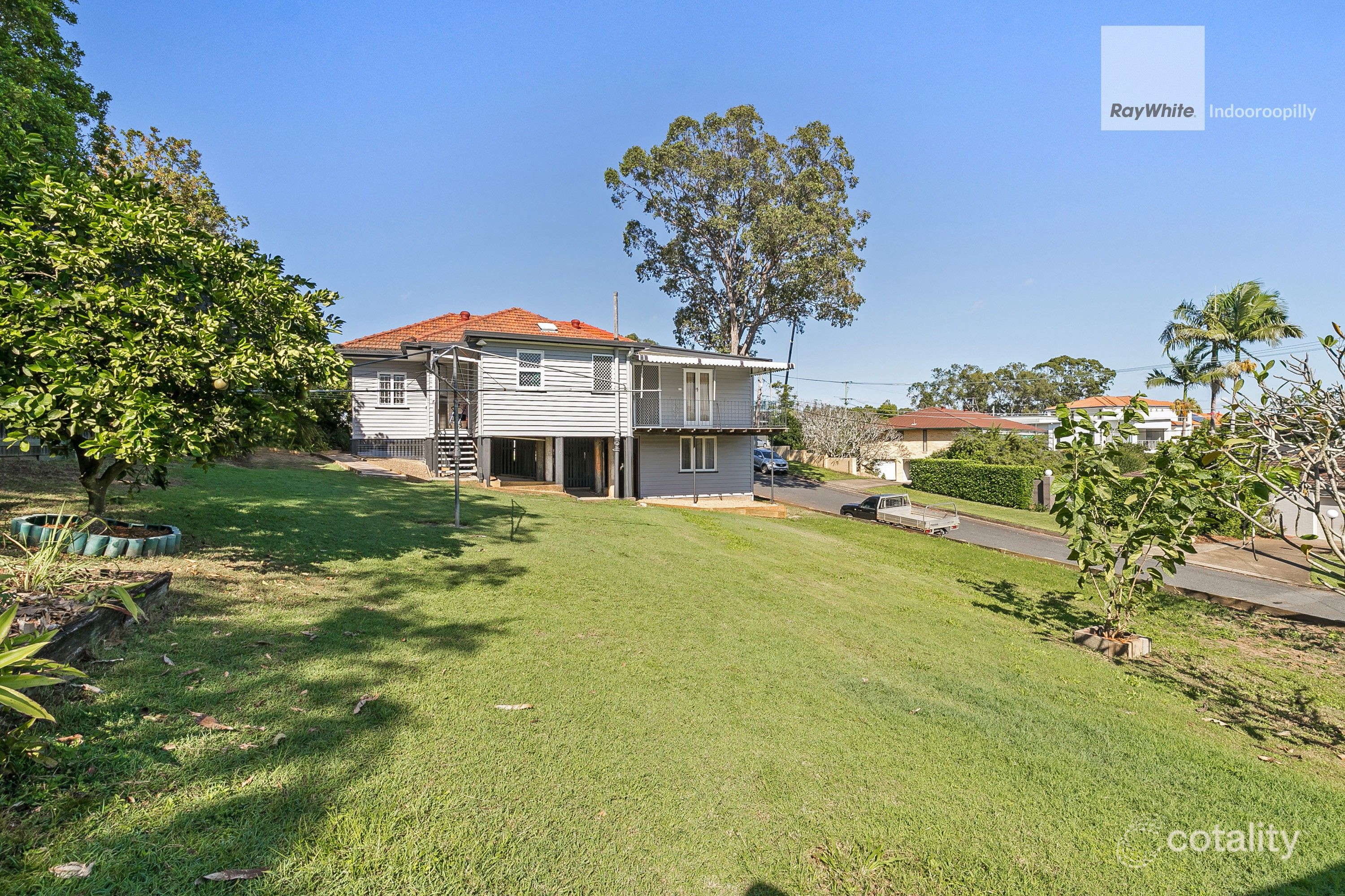 244 Harts Rd, Indooroopilly, QLD 4068