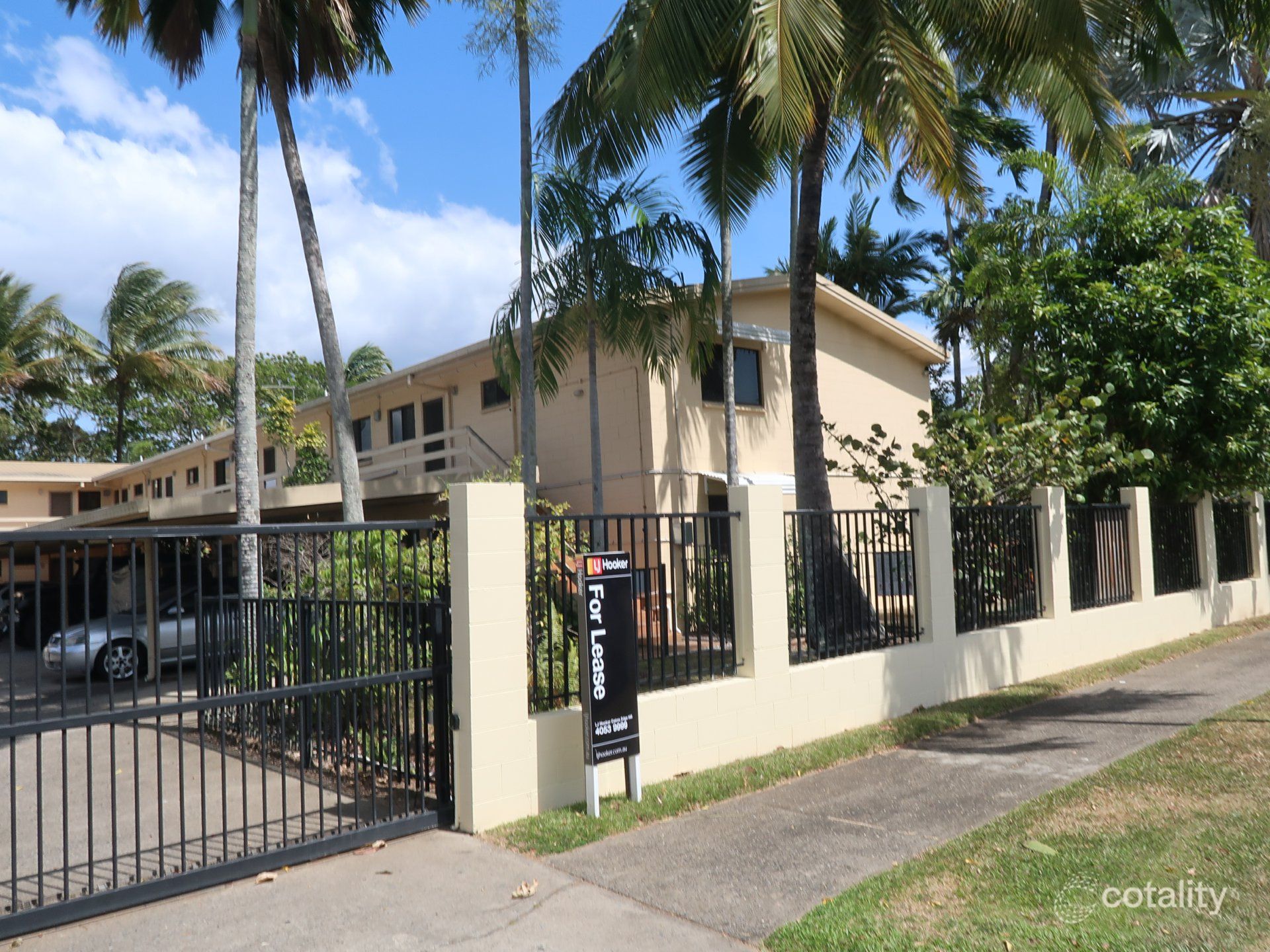 10/23-25 Harris St, Parramatta Park, QLD 4870