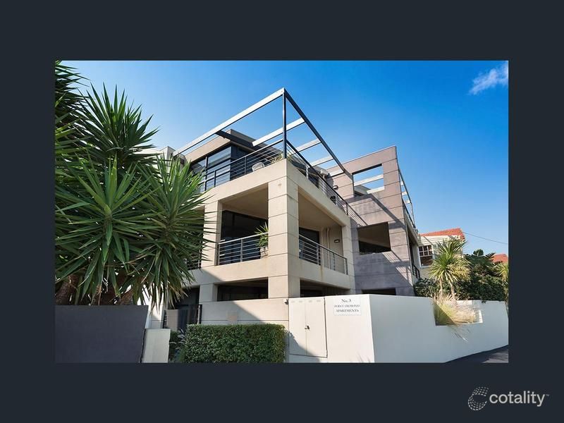 4/3 Ormond Esp, Elwood, VIC 3184