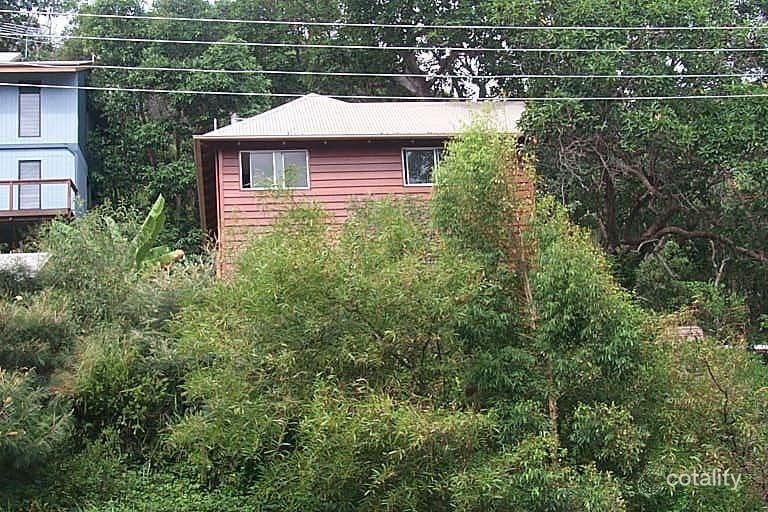 11 Bimba St, Point Lookout, QLD 4183