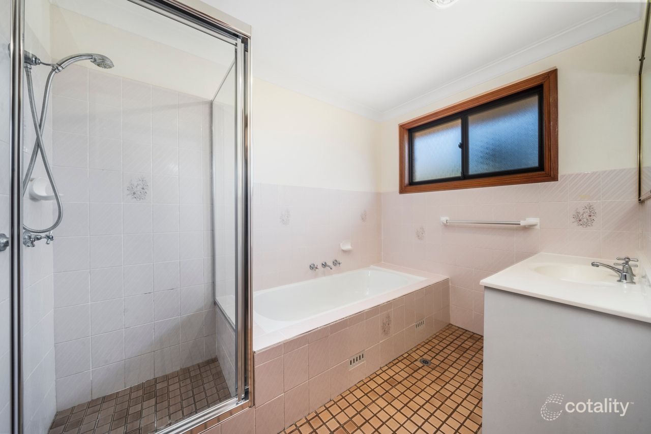 19 Shortland St, Wentworth Falls, NSW 2782