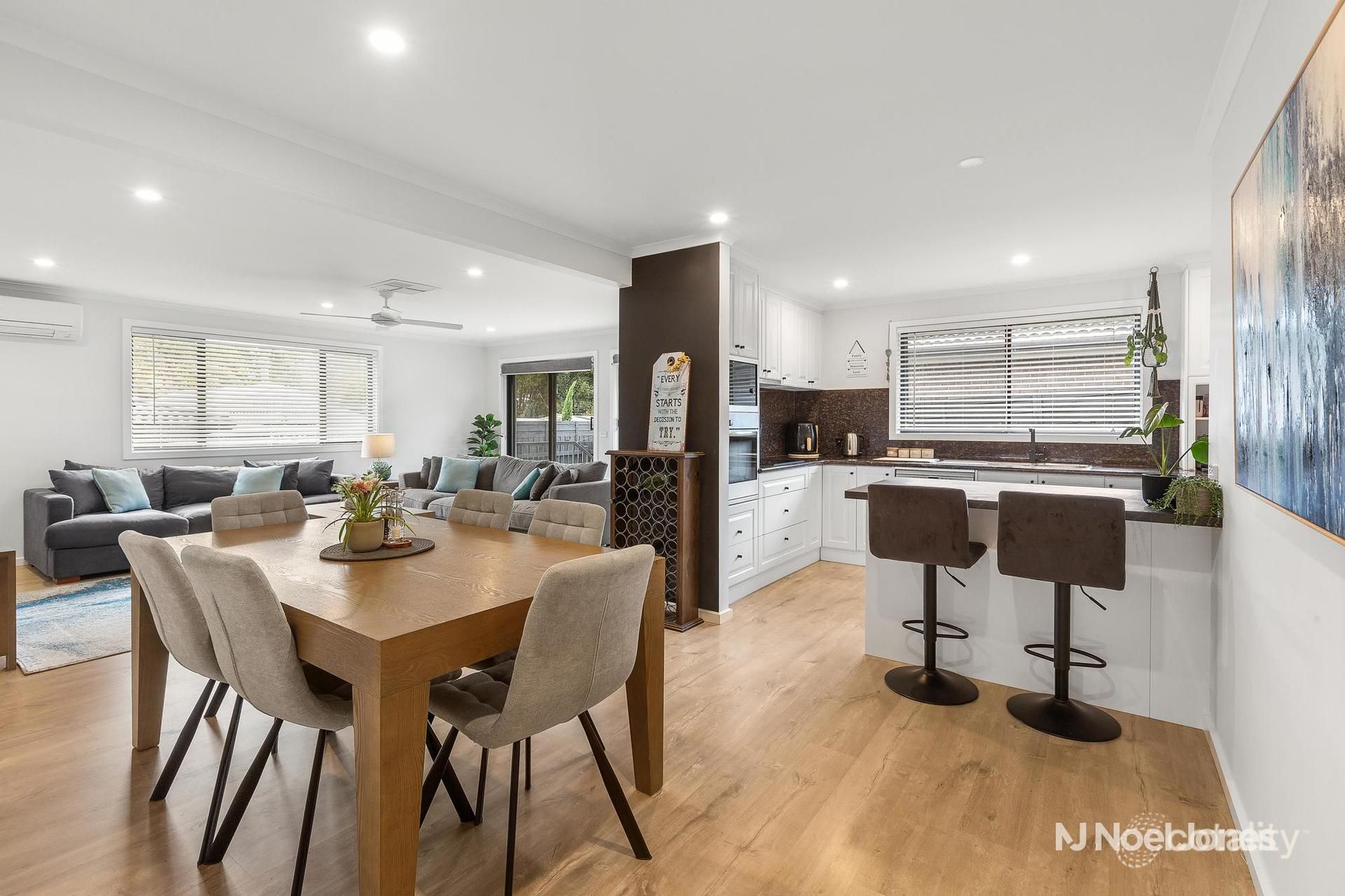 1/6 Plaza Ct, Lilydale, VIC 3140