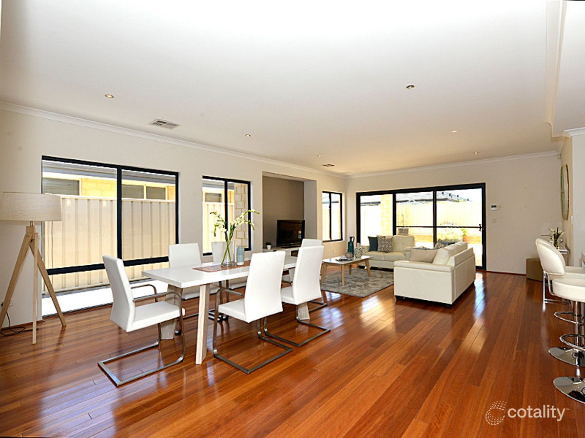 8 Kerner Ave, Caversham, WA 6055