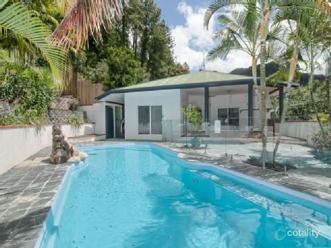 11 Mangosteen Cl, Smithfield, QLD 4878