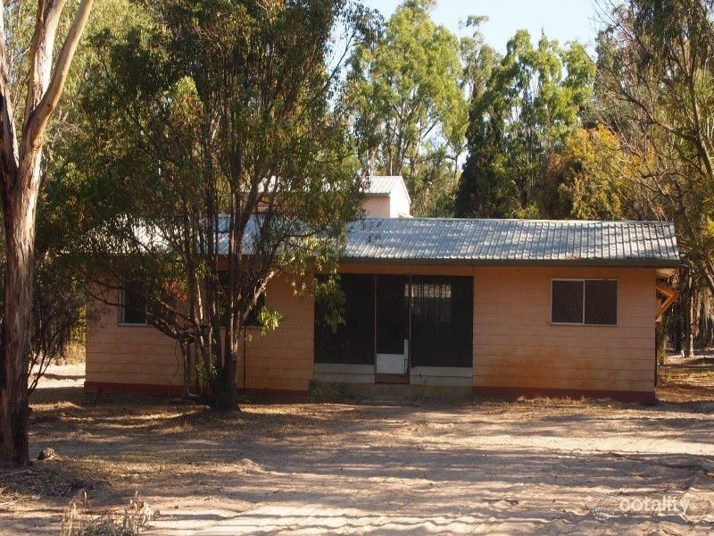 42 Camellia Ct, Millmerran Downs, QLD 4357